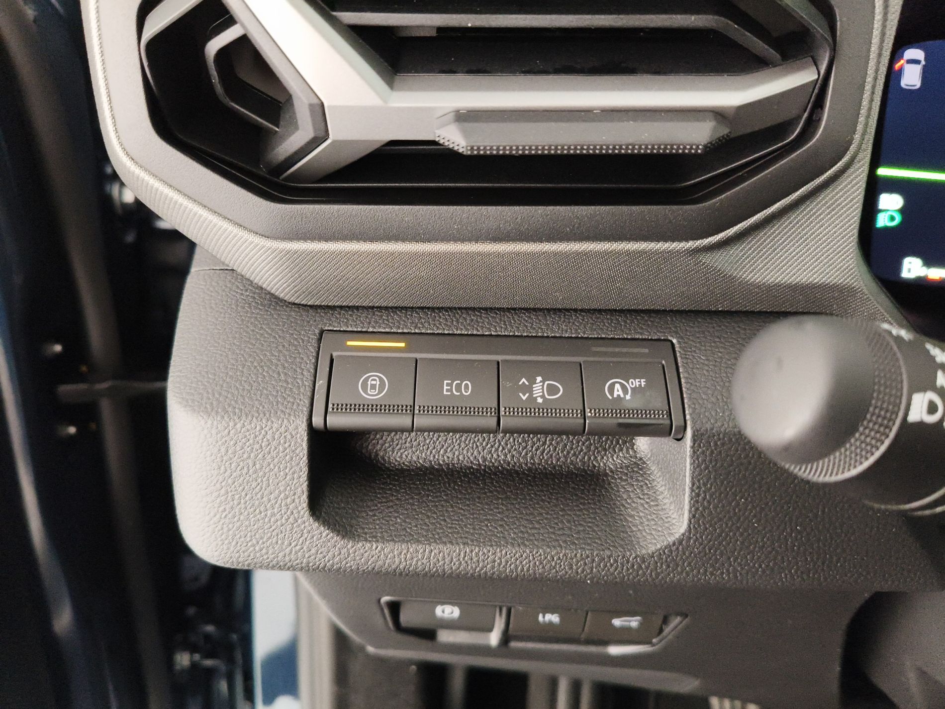 Dacia BIGSTER journey mild hybrid-G 140 - Messa