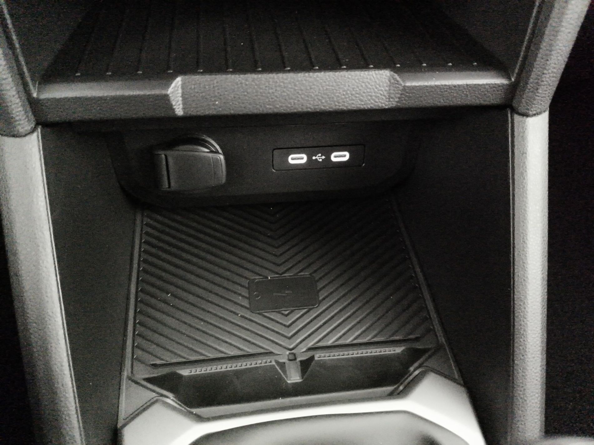 Dacia BIGSTER journey mild hybrid-G 140 - Messa