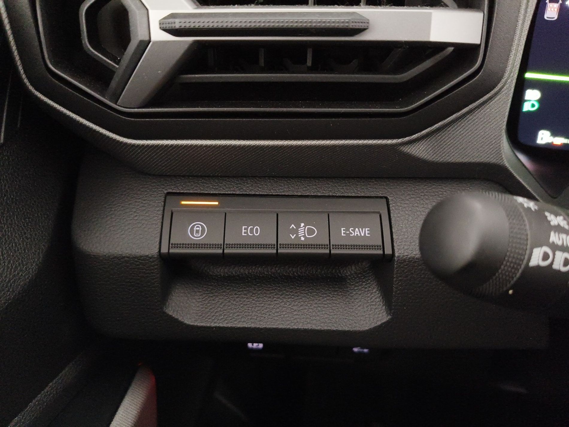 Dacia BIGSTER journey hybrid 155 - Messa