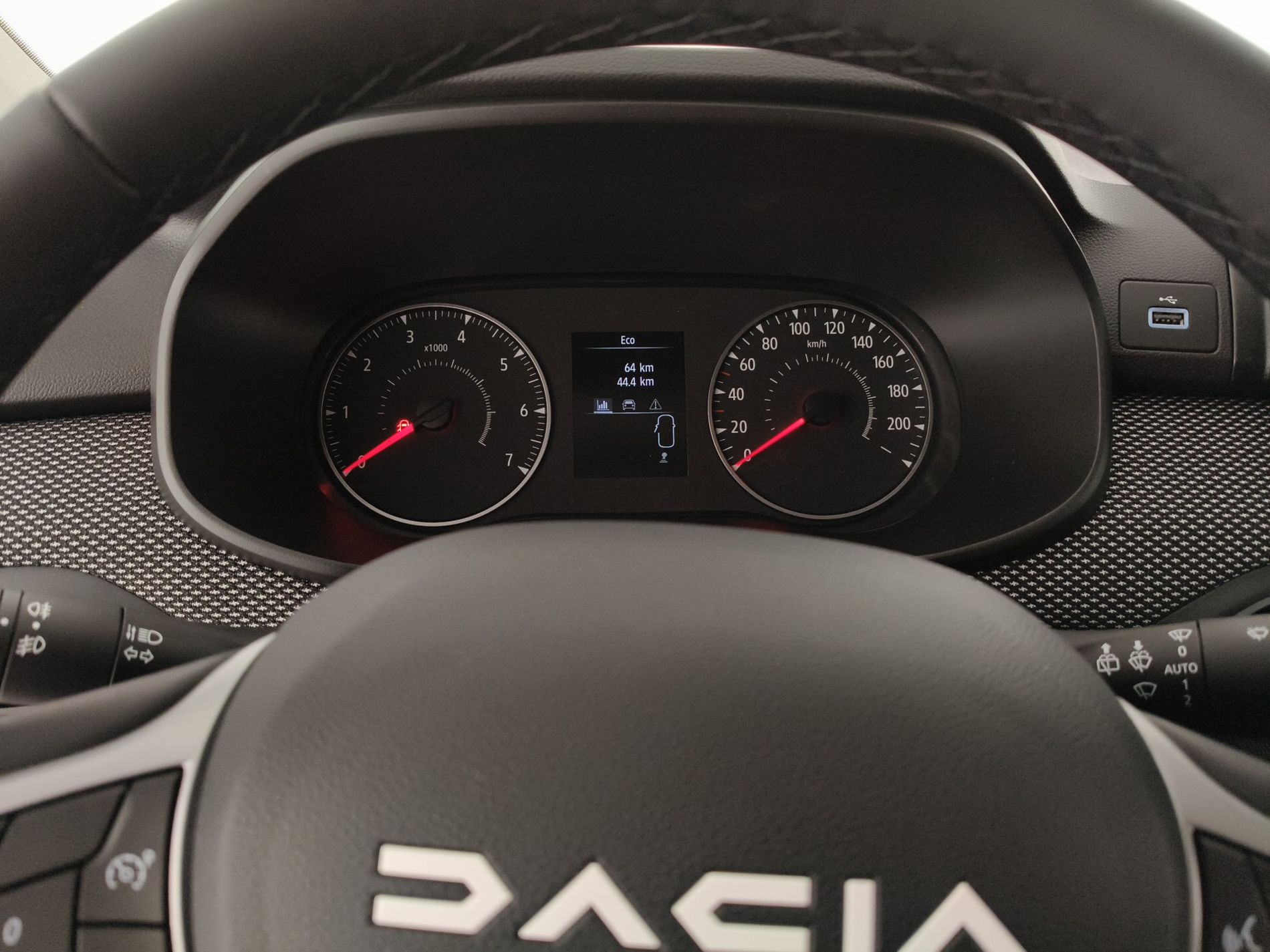 Dacia JOGGER Expression MY24 TCe 100 GPL ECO-G 7p - Messa