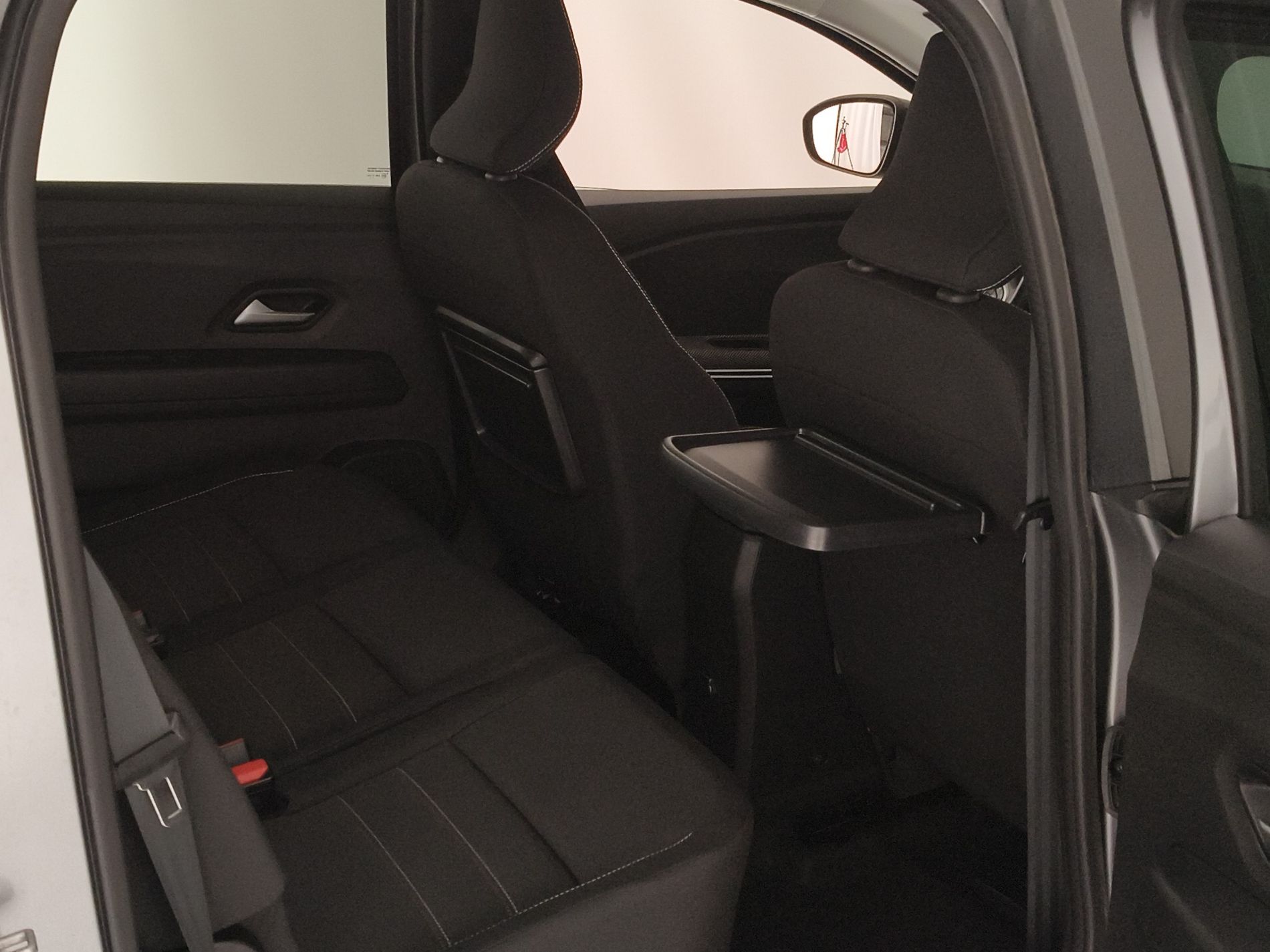 DACIA Jogger 2021 Jogger 1.6 hybrid Extreme 140cv 7p.ti - Messa