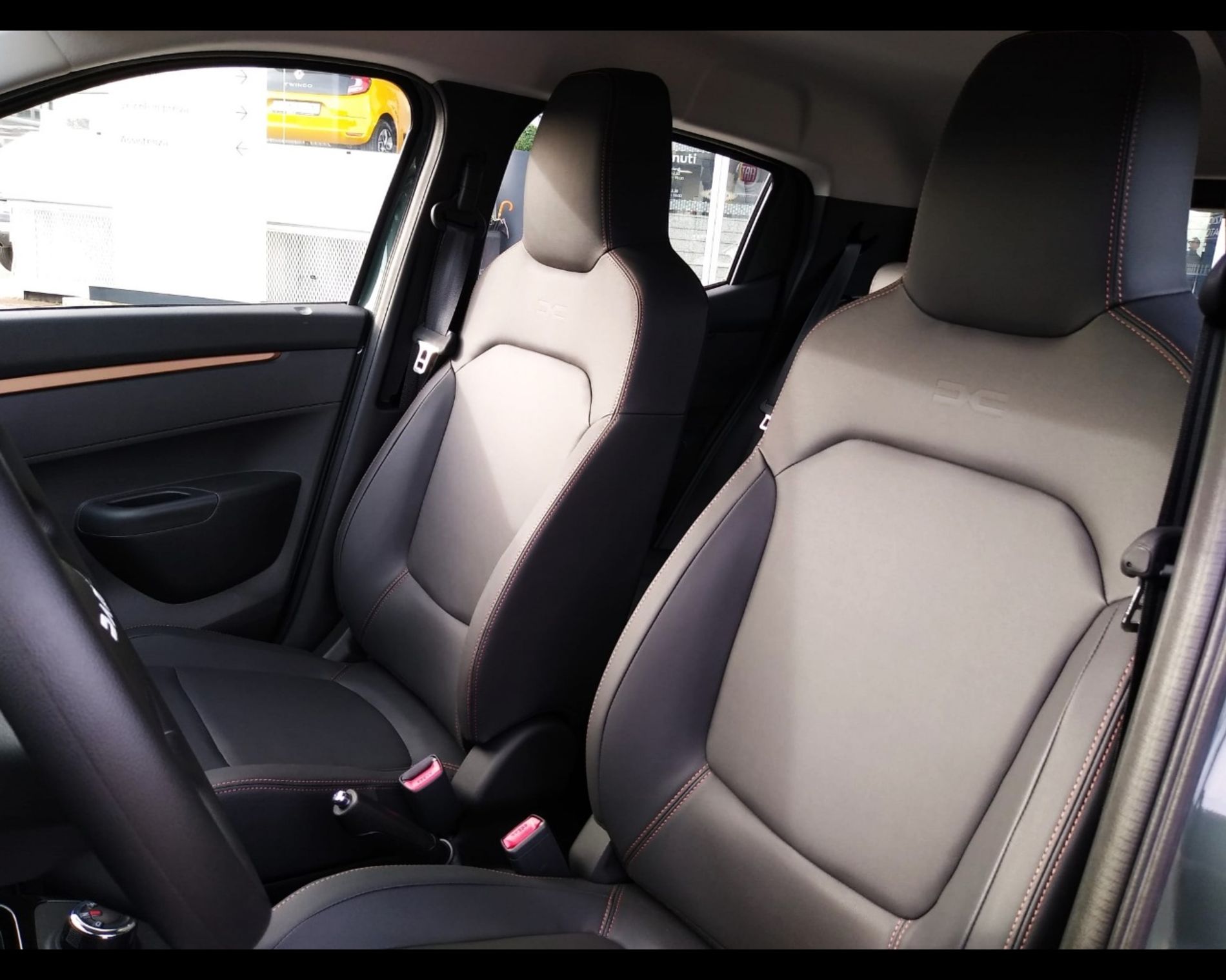 Dacia SPRING SPRING Extreme Electric 65 (48kW) - Messa