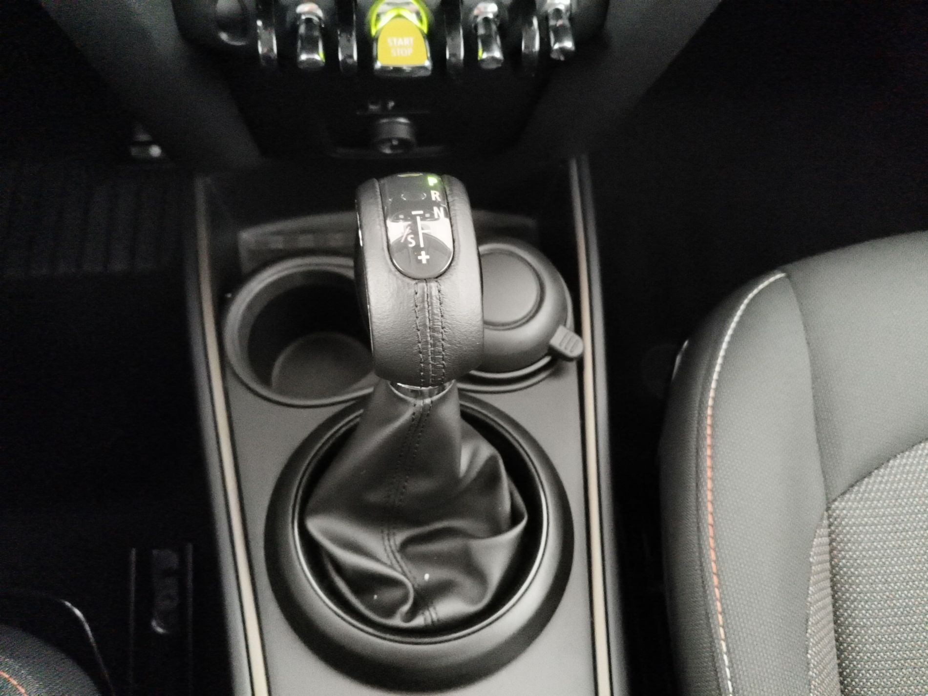 MINI Mini Countryman F60 2020 Mini Countryman 1.5 Twin Power Turbo eDrive Cooper - Messa