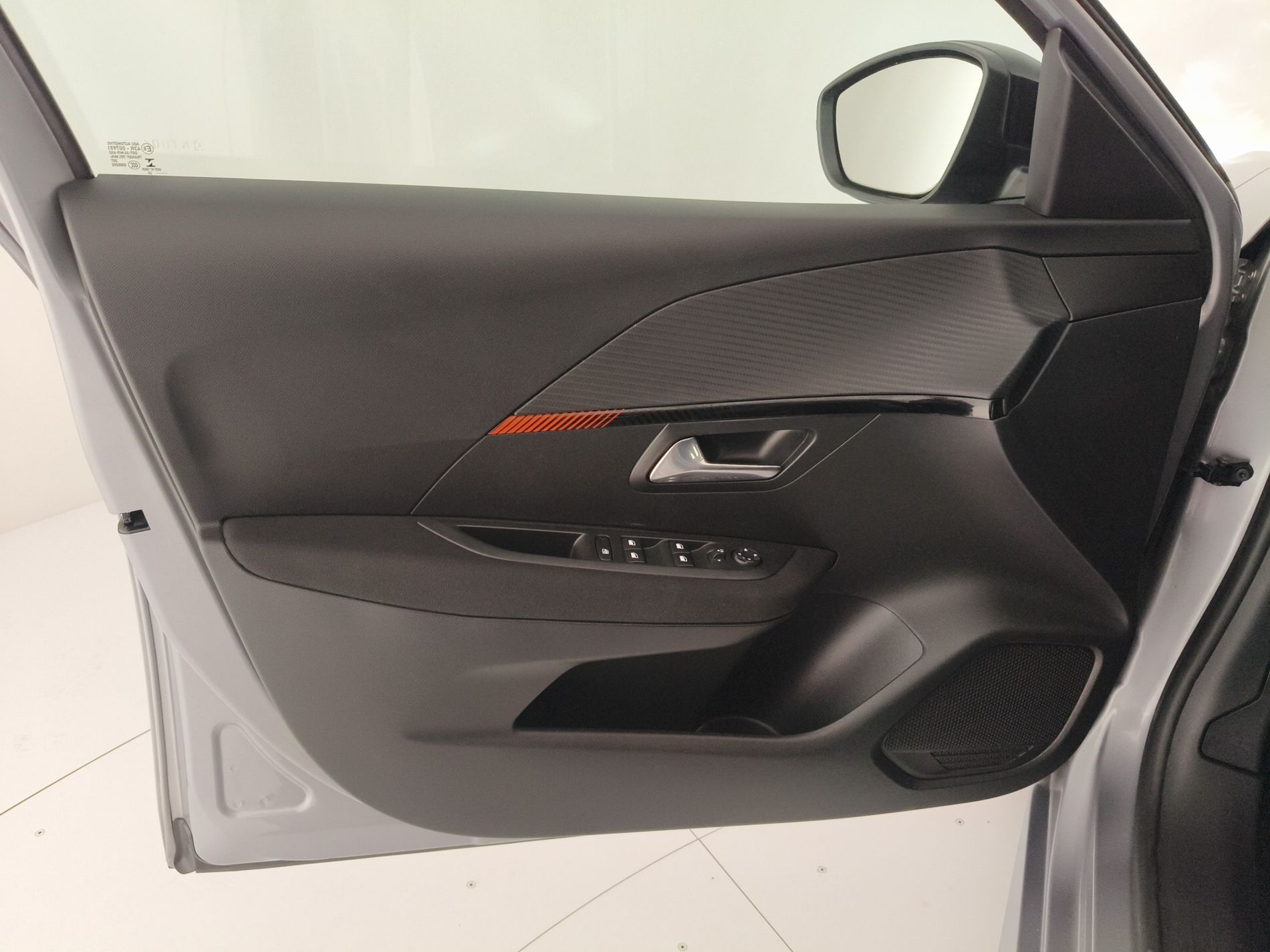 PEUGEOT 208 II 2019 208 5 Porte 1.2 PureTech 75cv Active Pack S&S - Messa