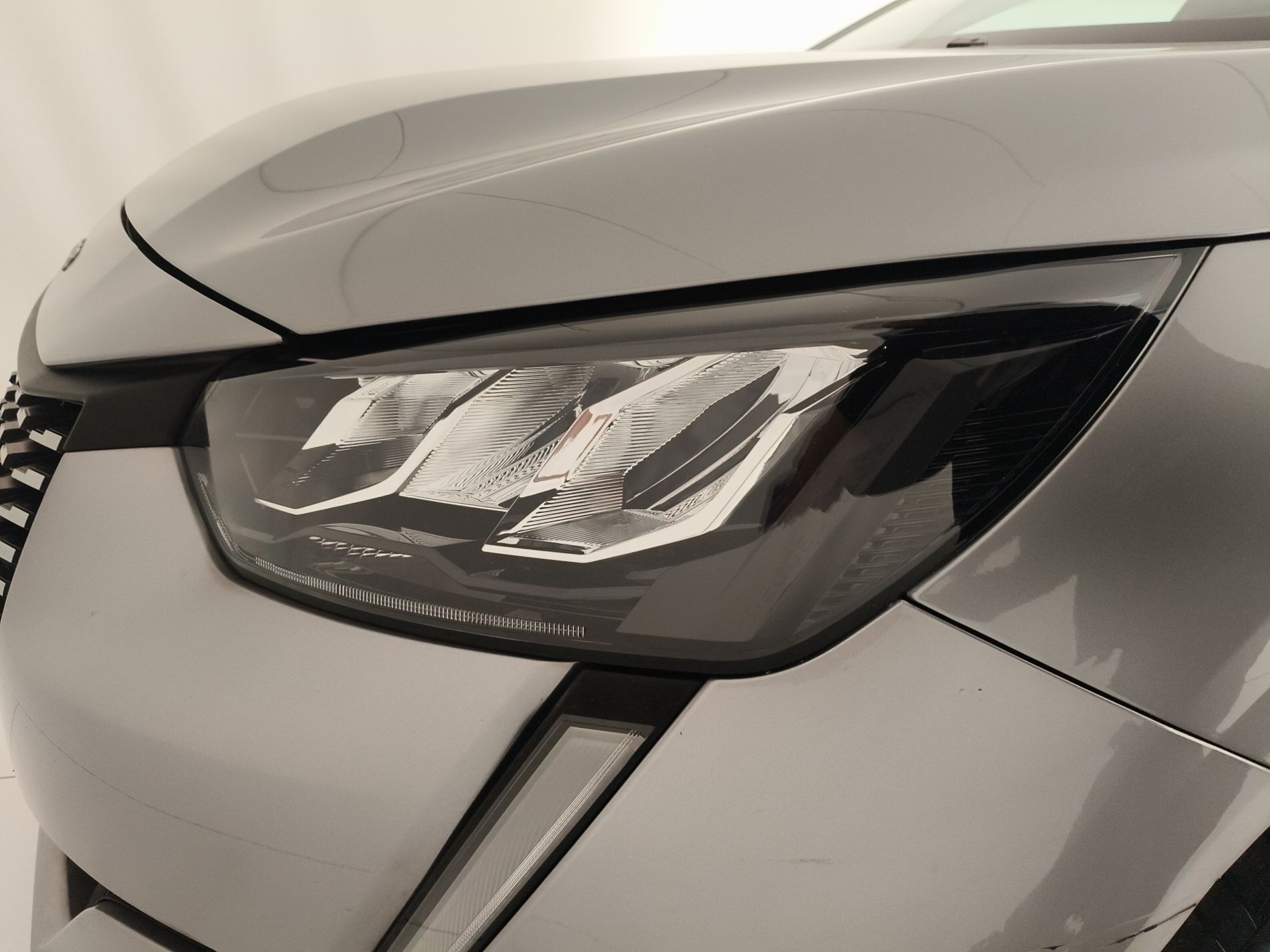 PEUGEOT 208 II 2019 208 5 Porte 1.2 PureTech 75cv Active Pack S&S - Messa