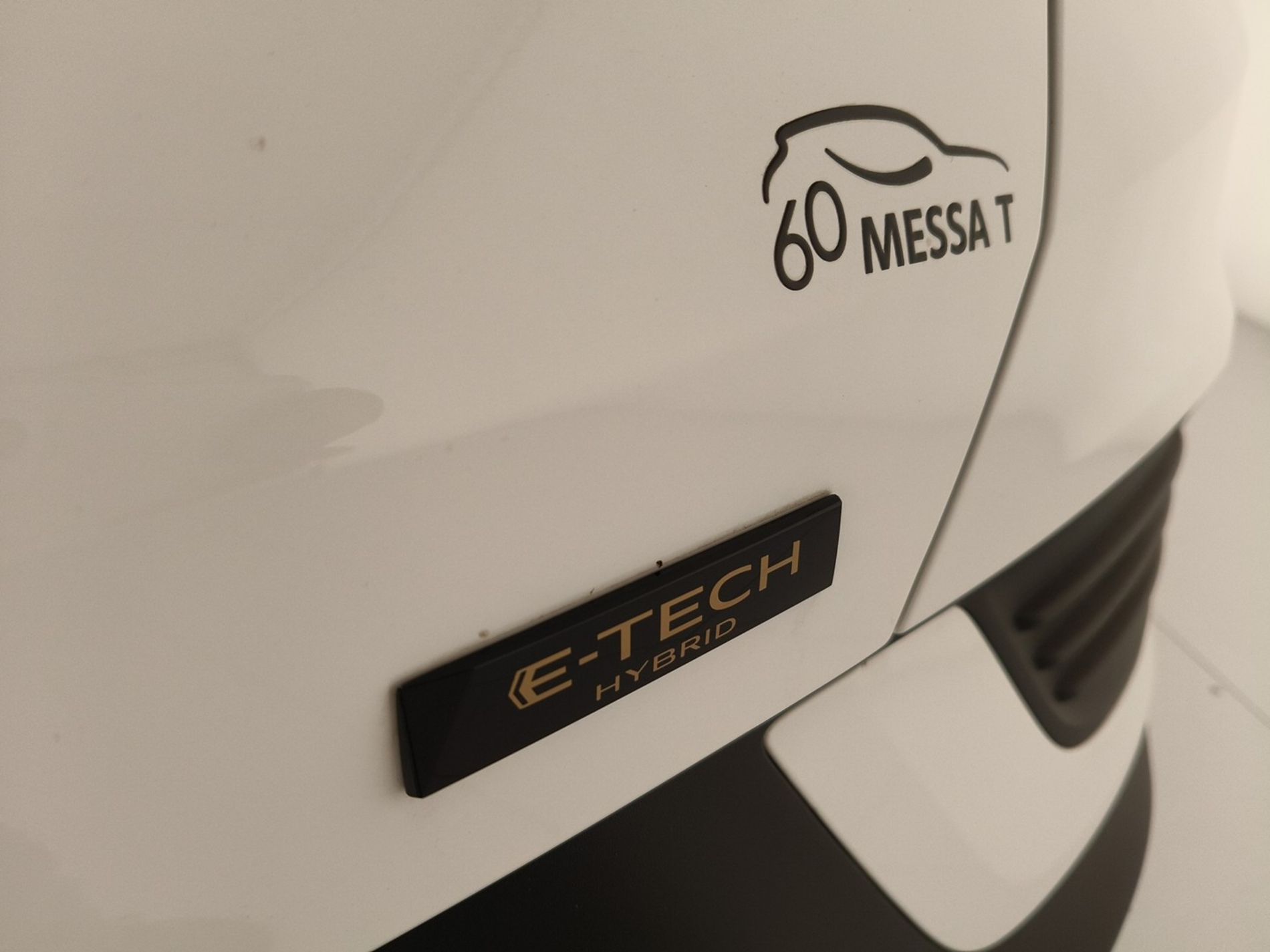 Renault ARKANA techno MY24 E-Tech full hybrid 145 - Messa