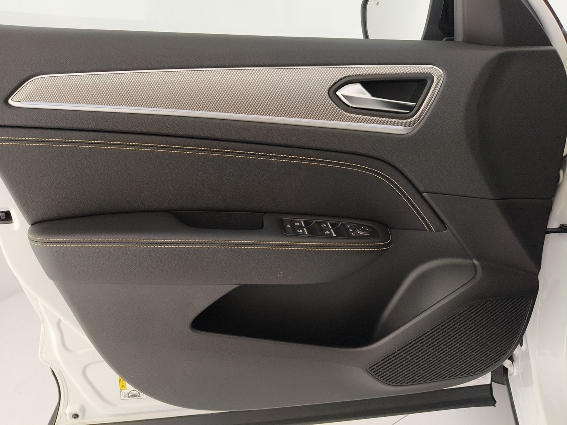 Renault ARKANA techno MY24 E-Tech full hybrid 145 - Messa