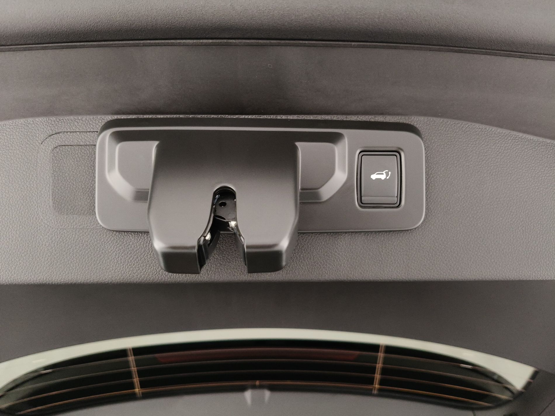 Renault NUOVO AUSTRAL esprit Alpine MY25 full hybrid E-Tech 200 - Messa