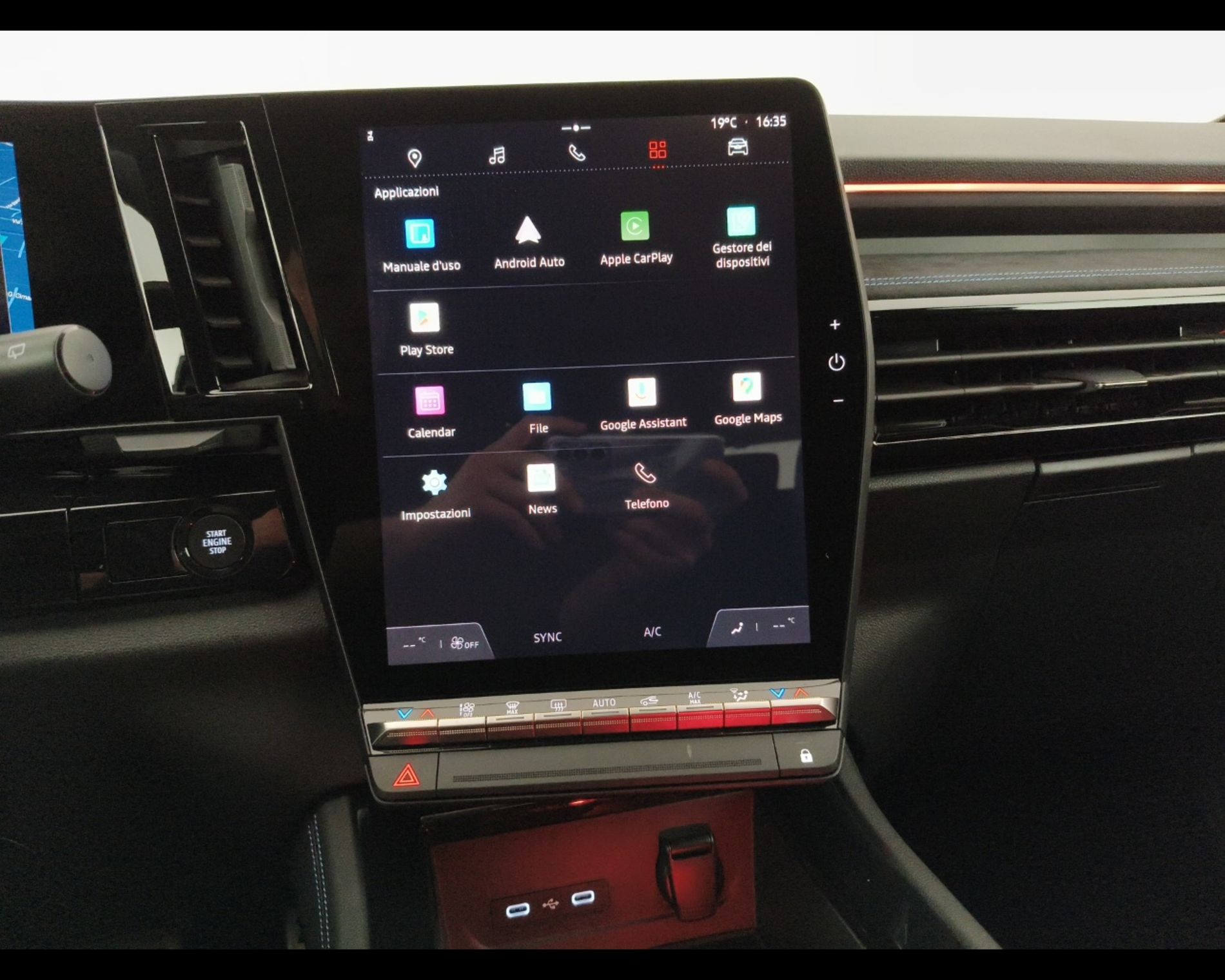 Renault Austral Austral 1.2 E-Tech full hybrid Techno Esprit Alpine 200cv - Messa