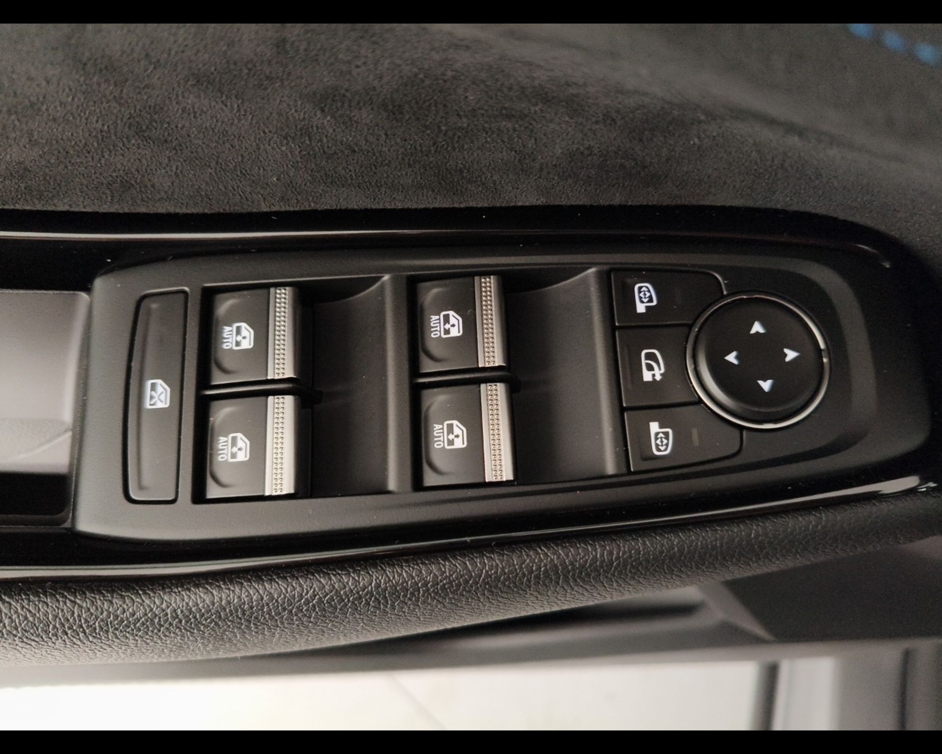 Renault Austral Austral 1.2 E-Tech full hybrid Techno Esprit Alpine 200cv - Messa