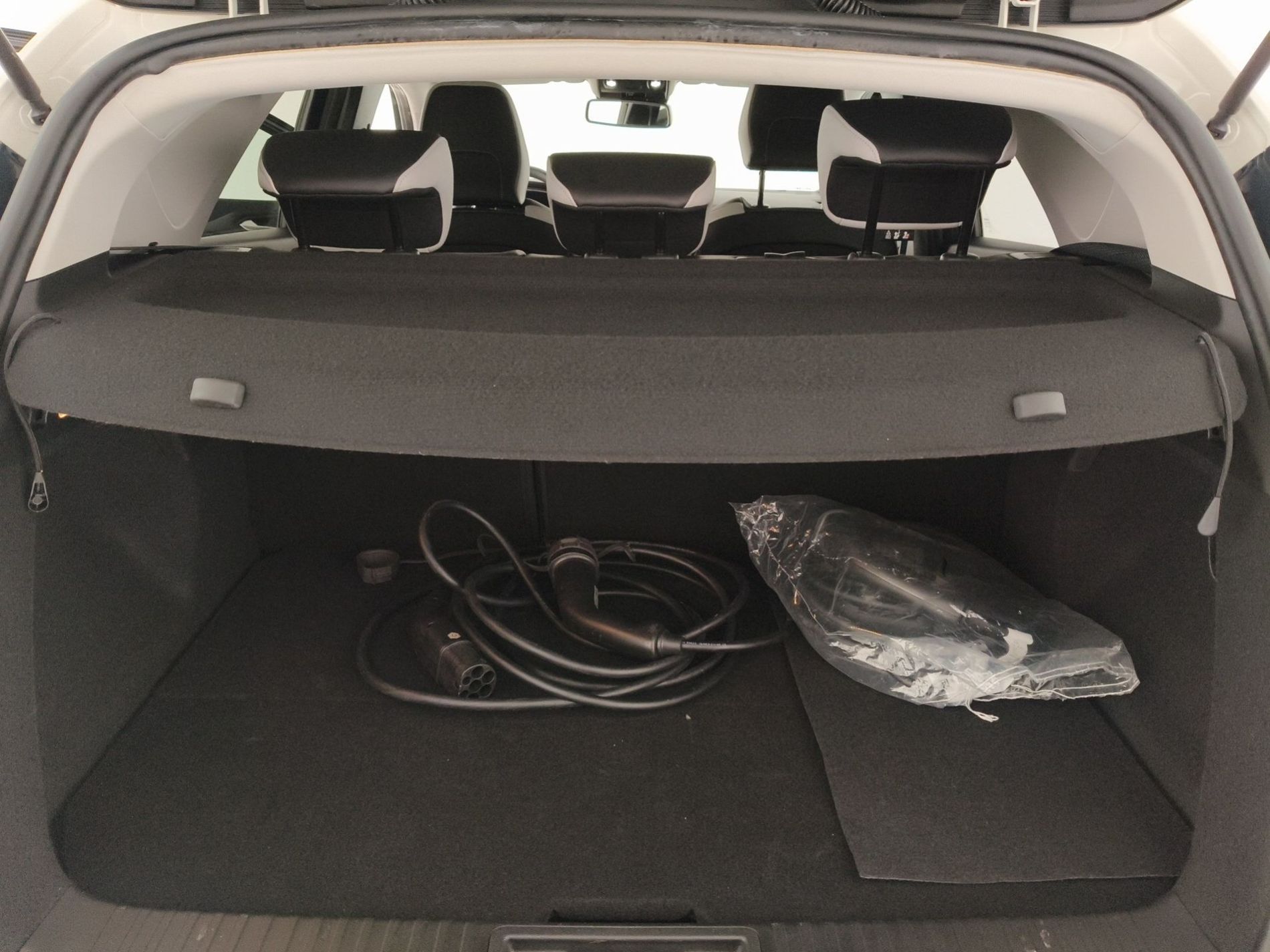 RENAULT Captur Captur 1.6 E-Tech phev Intens 160cv auto my21 - Messa