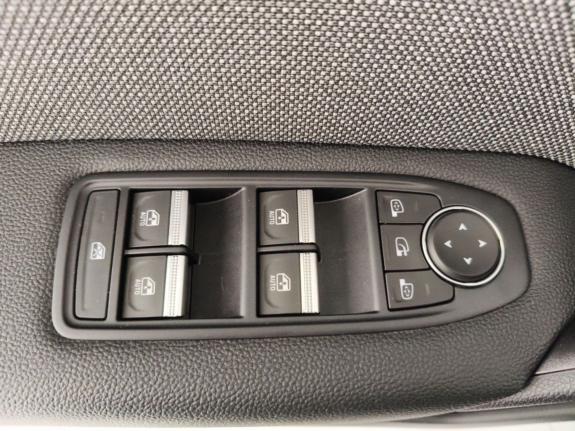 RENAULT Captur II 2024 Captur 1.0 tce Techno 90cv - Messa