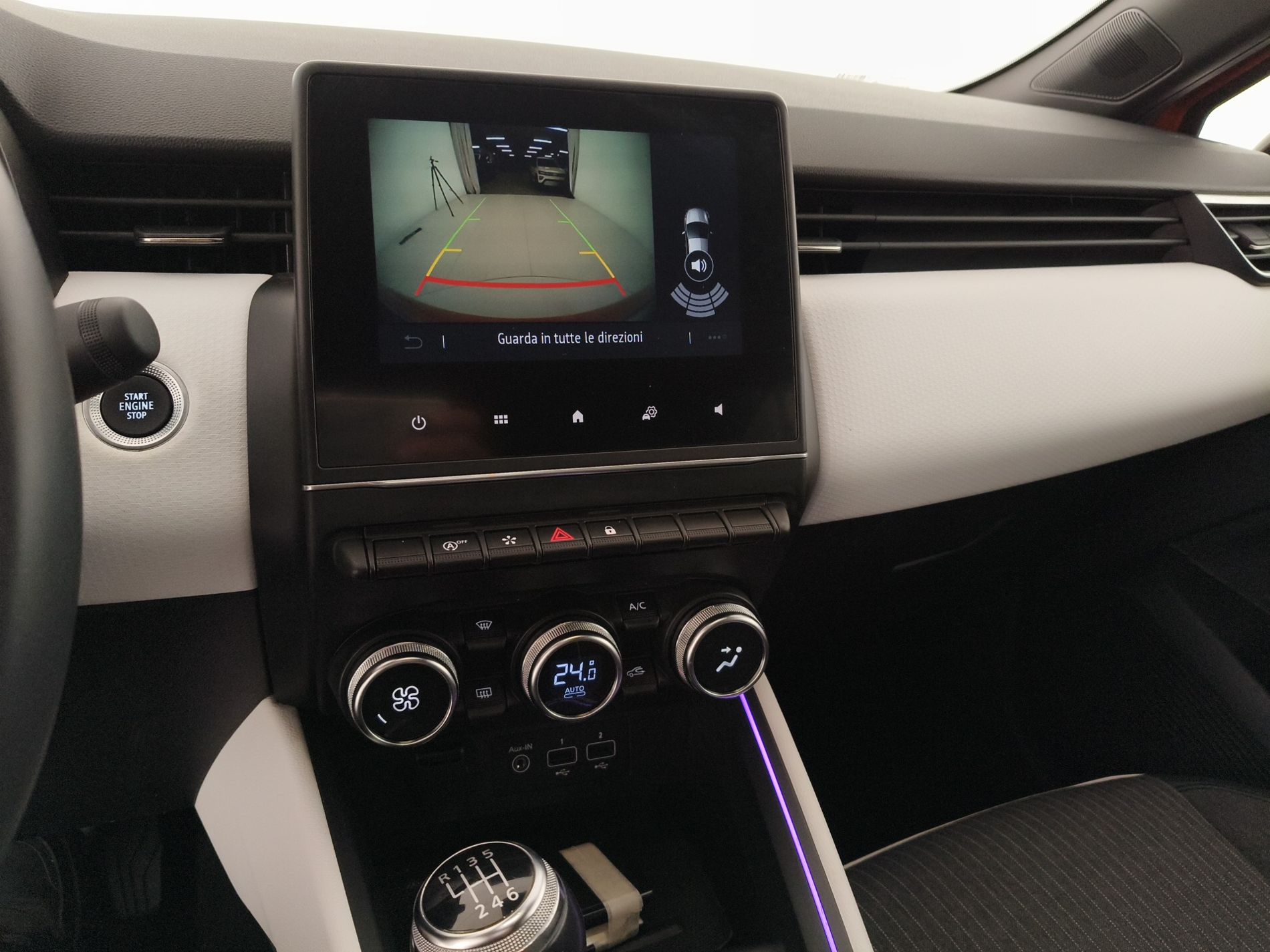 RENAULT Clio V 2019 Clio 5 Porte 1.0 TCe GPL Intens my21 - Messa