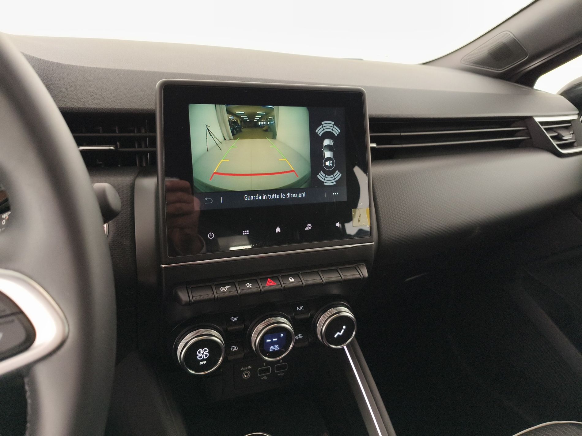 RENAULT Clio V 2019 Clio 5 Porte 1.0 TCe GPL Intens my21 - Messa