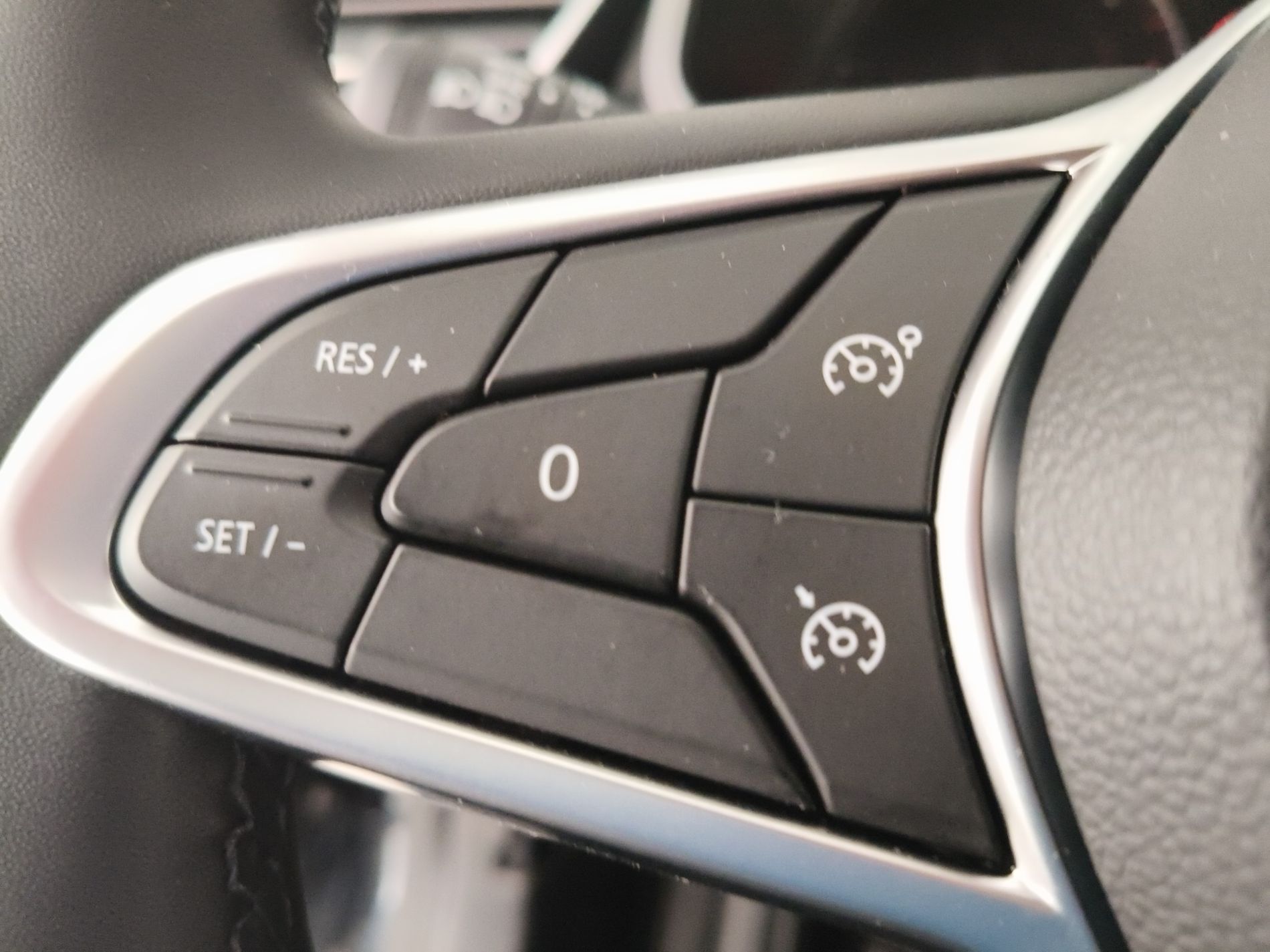 RENAULT Clio V 2019 Clio 5 Porte 1.5 Blue dCi Evolution - Messa