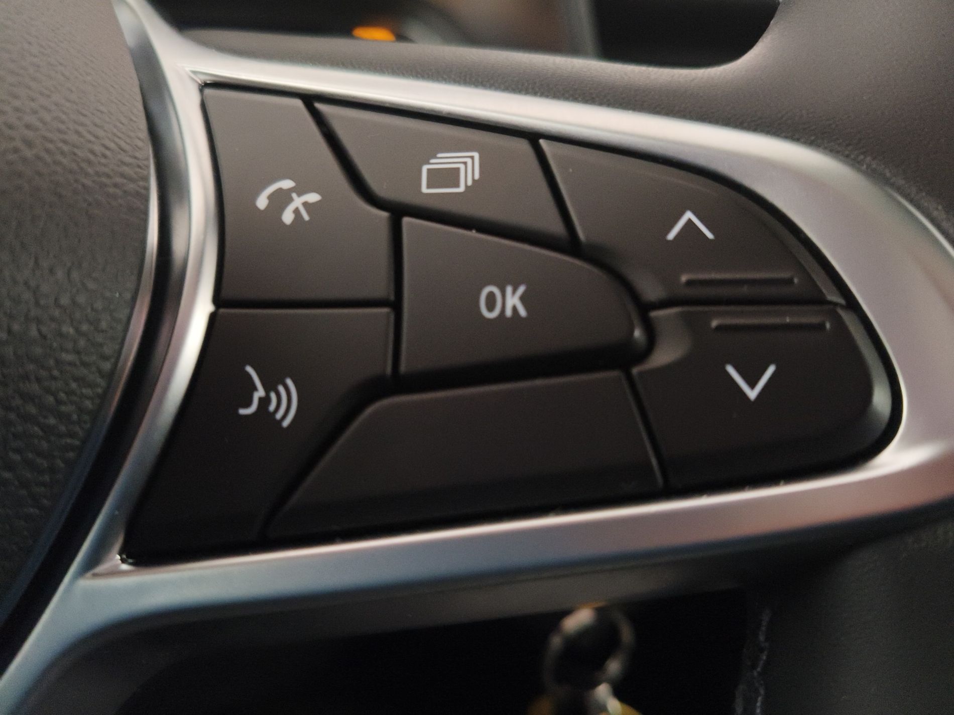 RENAULT Clio V 2019 Clio 5 Porte 1.6 E-Tech full hybrid 145cv Equilibr - Messa