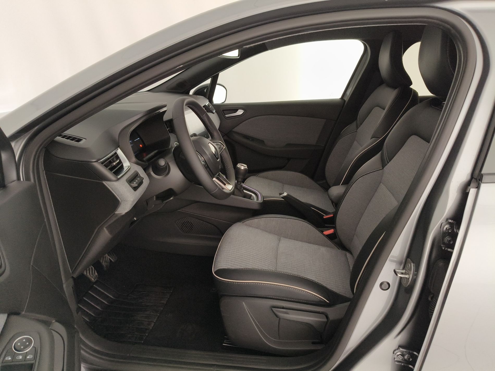 RENAULT Clio V 2023 Clio 1.0 TCe Techno - Messa