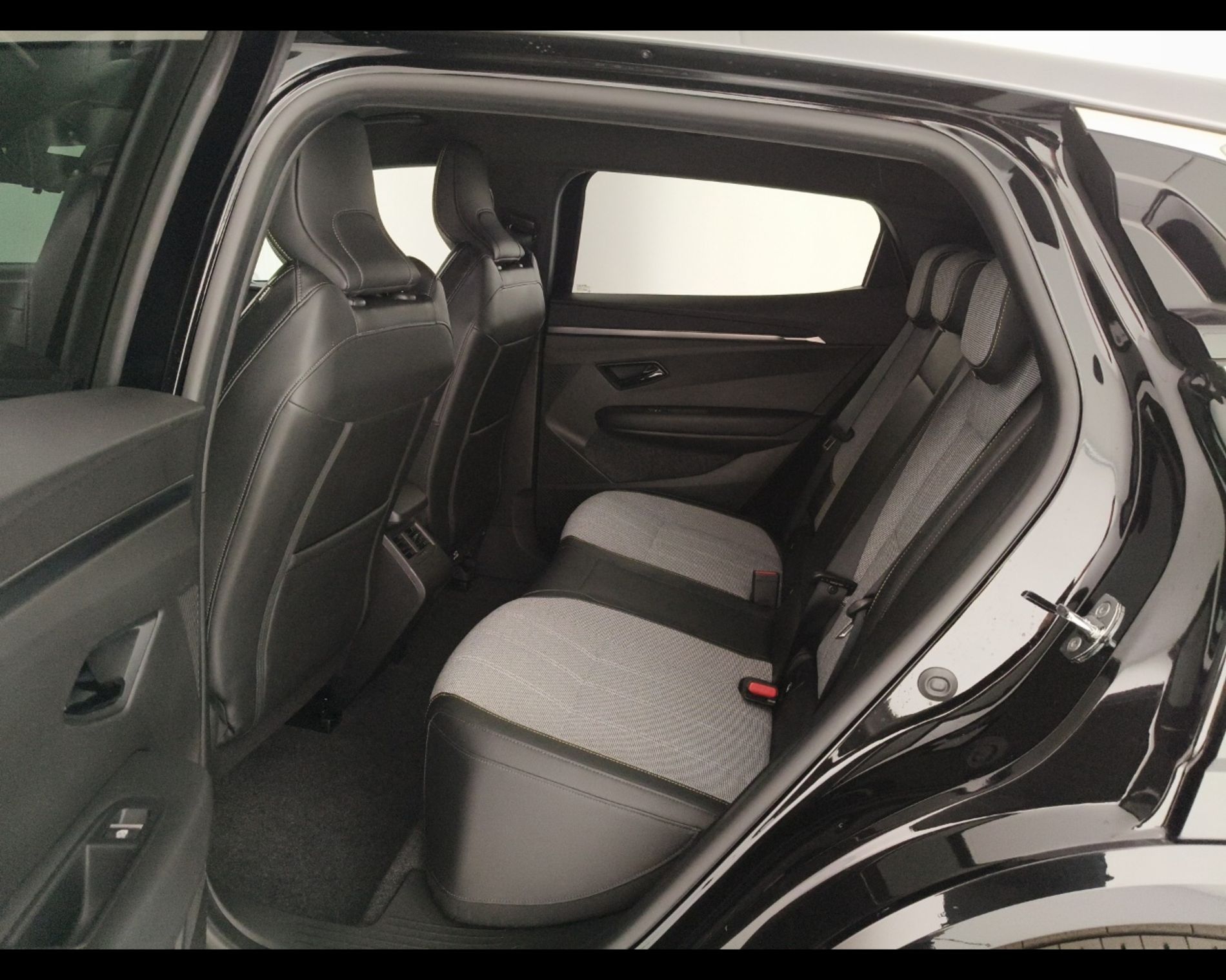 Renault Megane Megane E-Tech Techno EV60 Optimum Charge 220cv - Messa