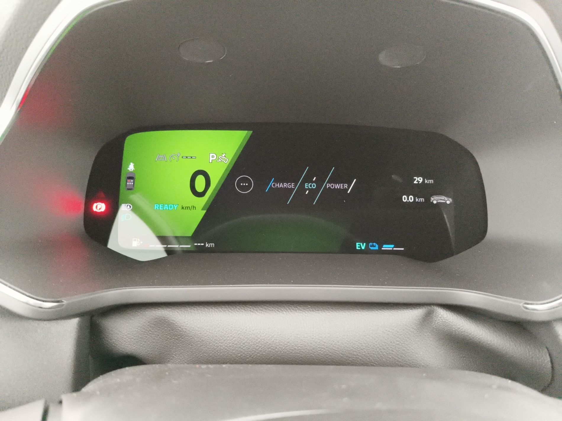 Renault SYMBIOZ evolution full hybrid E-Tech 145 - Messa