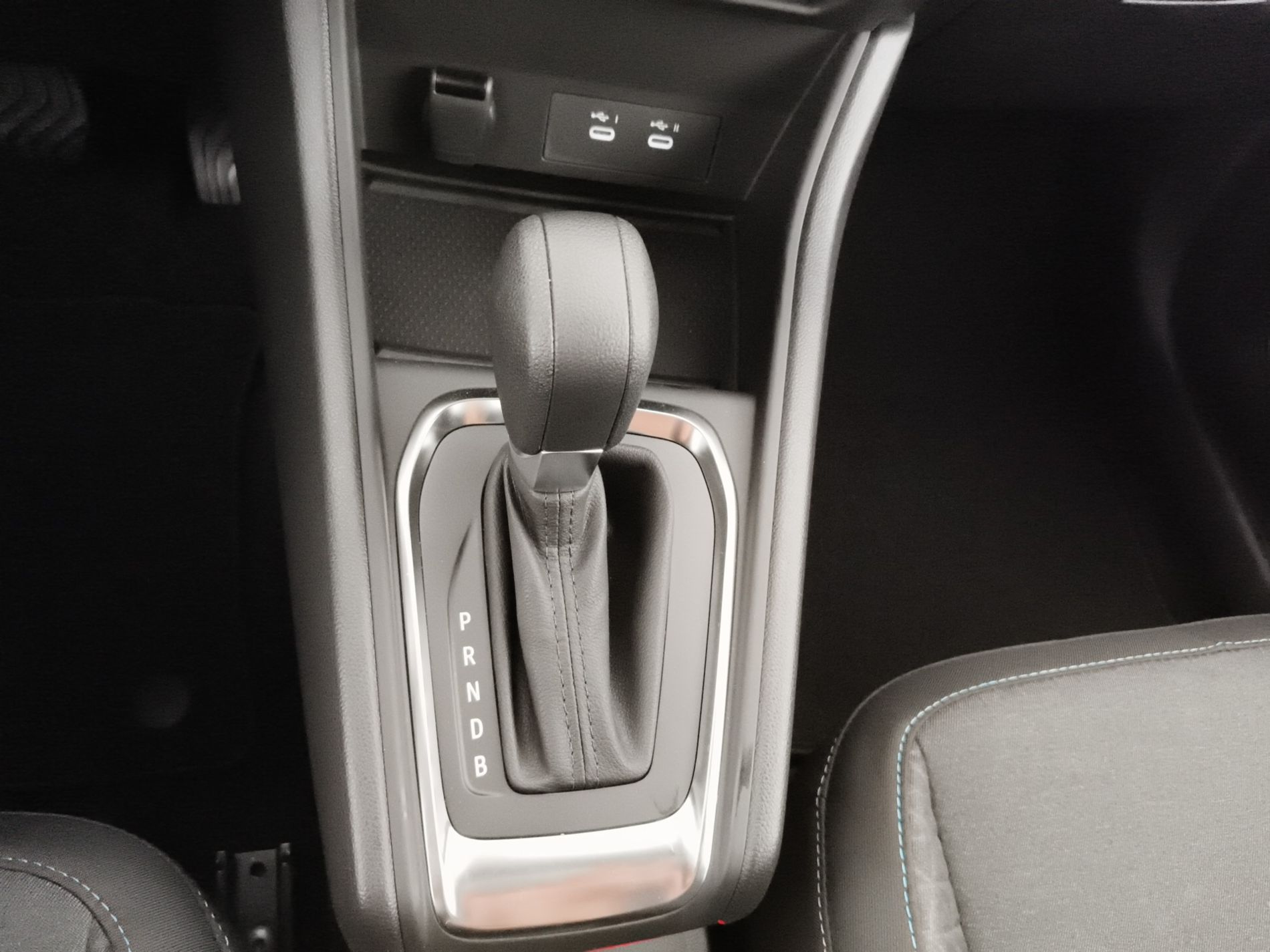 Renault SYMBIOZ evolution full hybrid E-Tech 145 - Messa