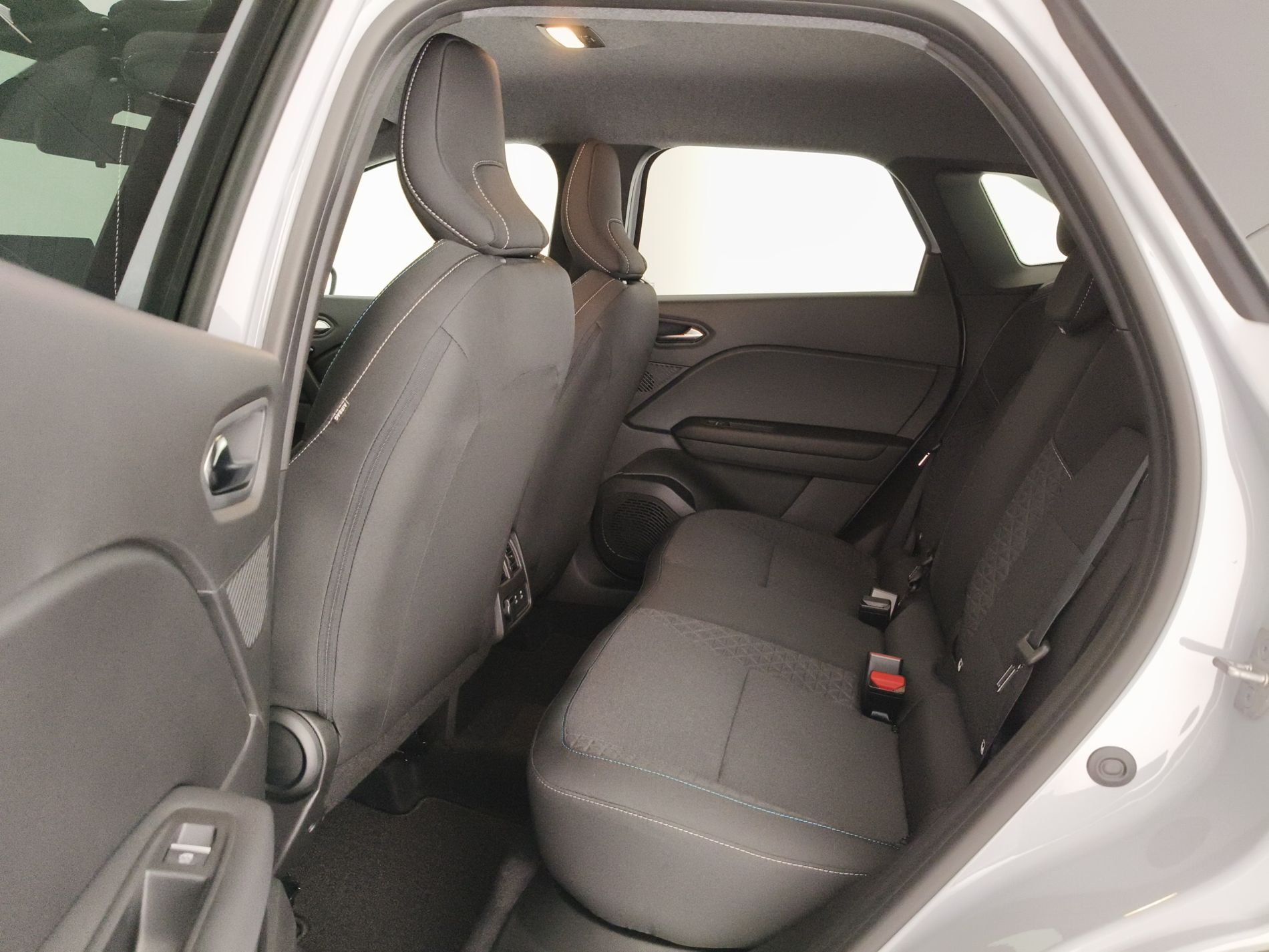 Renault SYMBIOZ evolution full hybrid E-Tech 145 - Messa