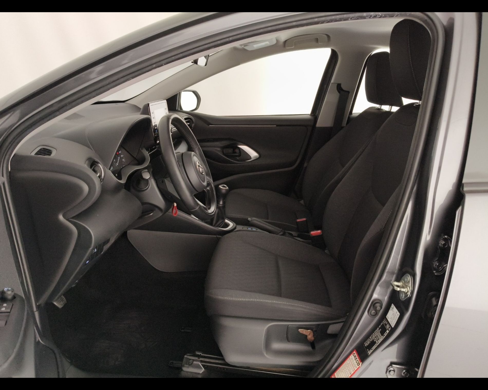 Toyota Yaris Yaris 1.0 Active - Messa