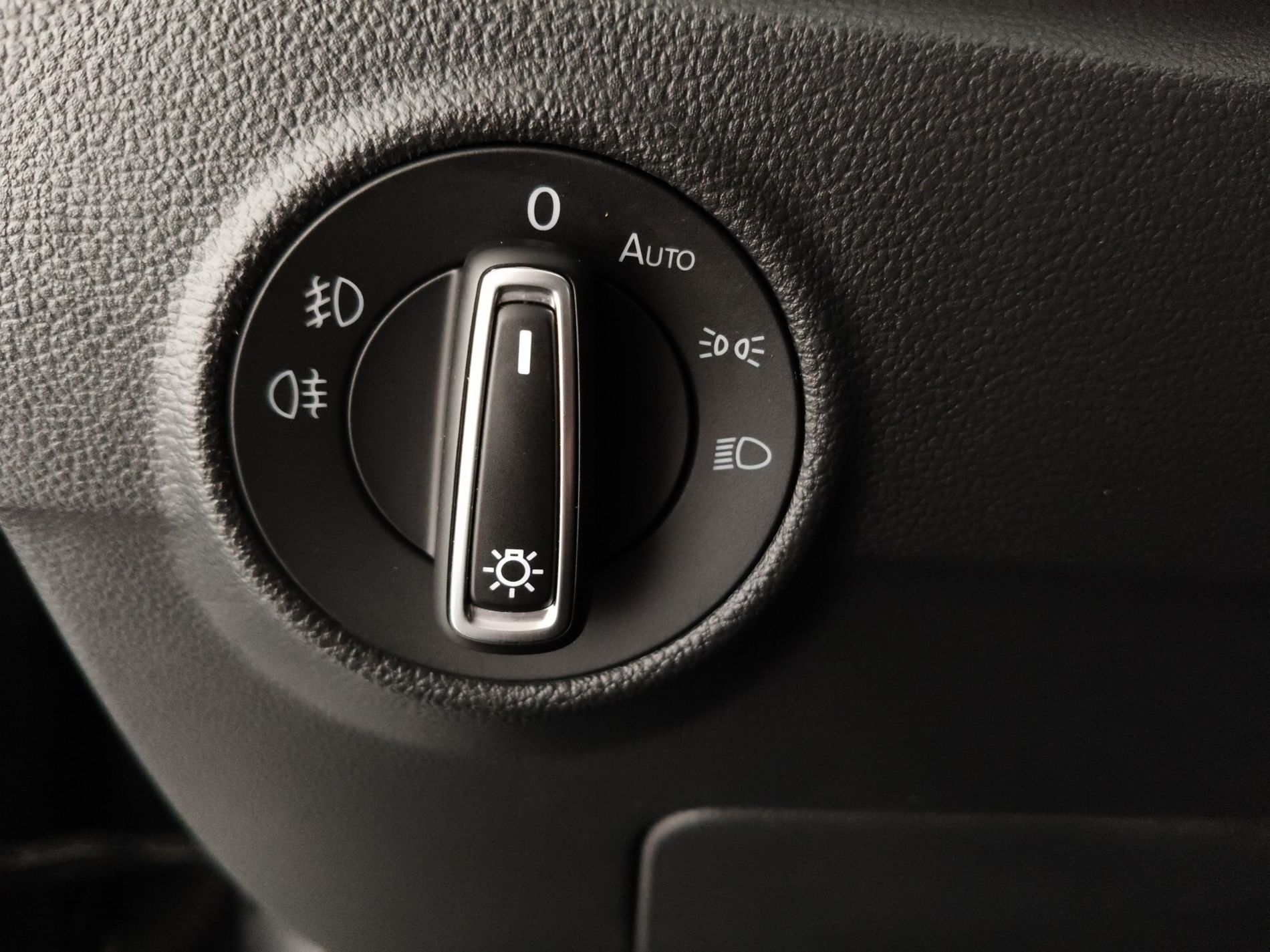 VOLKSWAGEN T-Roc 2017 T-Roc 1.5 TSI ACT Business - Messa